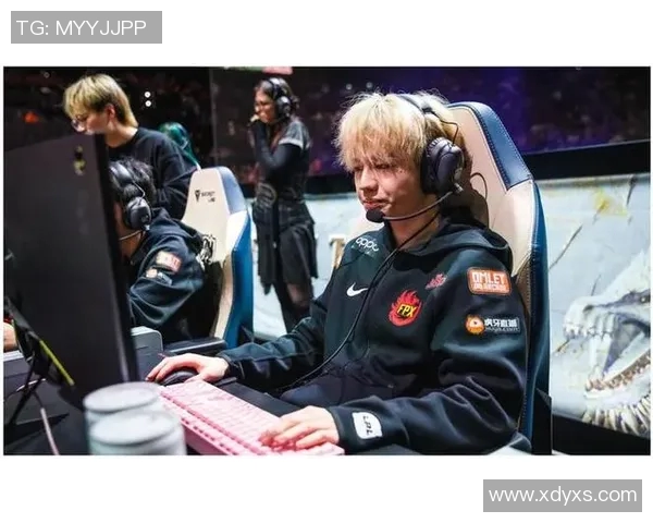 FPX战队崛起之路:从默默无闻到Major赛的辉煌历程